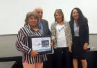 La Agencia Córdoba Cultura entrega una computadora a la Biblioteca Municipal