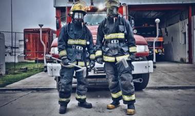 Bomberos voluntarios Arroyito y un pedido a la comunidad en relación a la baja del costo de prestación de servicio de energía eléctrica.