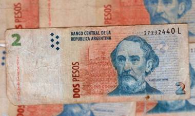 Extendieron hasta el 31 de mayo el plazo para canjear los billetes de 2 pesos