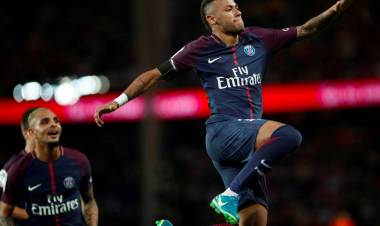 En España aseguran que Neymar tiene cerrado su pase al Real