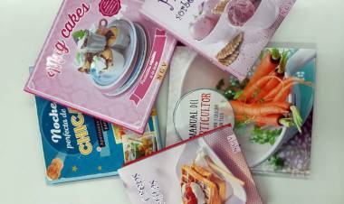 Representantes de la Biblioteca Municipal Almafuerte en la 44° Feria Internacional del Libro de Bs. As.