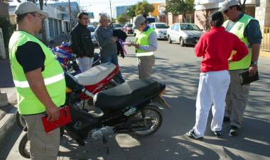 Continúan los controles de moto vehicular el fin de semana