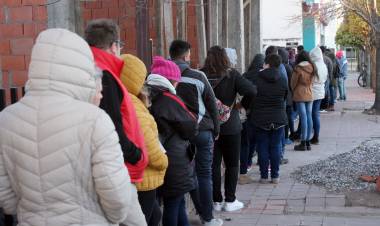 RECEPCIÓN DE FORMULARIOS PARA PUESTOS DE TRABAJOS DE LA ANÓNIMA