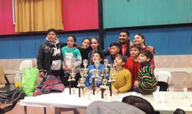 ELENCOS ARROYITENSES SIGUEN COSECHANDO PREMIOS