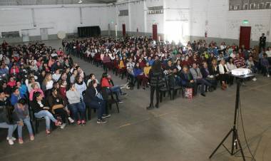 Conferencia: NO al BULLYING en Arroyito 
