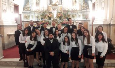 El Coro de Cámara Municipal participó de un encuentro en  Lomas de Zamora    