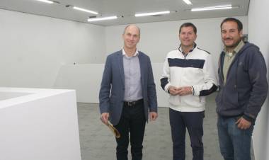 SE FIRMÓ EL COMODATO  ENTRE EL MUNICIPIO Y PAMI, CADA VEZ MAS CERCA LA INAUGURACIÓN DE LA NUEVA SEDE