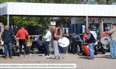 Despidos y protesta en Arcor en San Luis