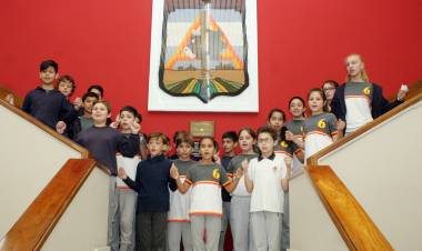 Alumnos  de la escuela Santa María de Cervellón preparándonos para el Adviento