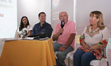 Se presentó el Proyecto del Cancionero Arroyito