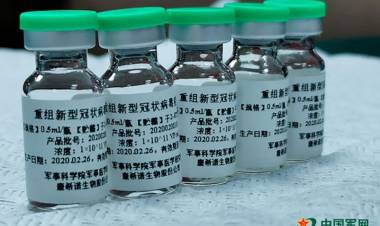 China dice haber desarrollado “con éxito” la vacuna contra el coronavirus y se prepara para su producción a gran escala