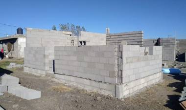 AVANZAN 30 VIVIENDAS DEL PLAN CASA Y CASA SOCIAL