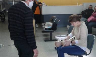 EL HOSPITAL CAPACITÓ SOBRE RCP Y PRIMEROS AUXILIOS A PERSONAL MUNICIPAL Y CENTROS VECINALES