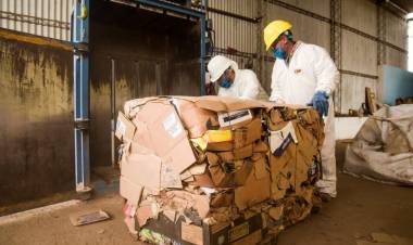 NUEVA COOPERATIVA IMPULSADA DESDE EL MUNICIPIO: YA SEPARAMOS 160 TONELADAS DE DIFERENTES MATERIALES PARA RECICLAR