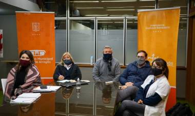 EL MUNICIPIO DE ARROYITO ES ORGANISMO CAPACITADOR DEL CURSO DE MANIPULACIÓN DE ALIMENTOS