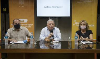 EL INTENDENTE BENEDETTI SE COMPROMETIÓ CON LOS PADRES DE LA ESCUELA PROA Y EN EL MES DE ABRIL LOS ALUMNOS ESTARÁN CURSANDO EN EL EDIFICIO ALTERNO