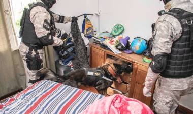 FPA SECUESTRÓ MÁS DE CUATRO KILOS DE COCAÍNA Y DESARTICULÓ UNA ORGANIZACIÓN CONFORMADA POR EXTRANJEROS, TRAS ALLANAMIENTOS EN CIUDAD DE CÓRDOBA Y CÁRCEL DE BOUWER