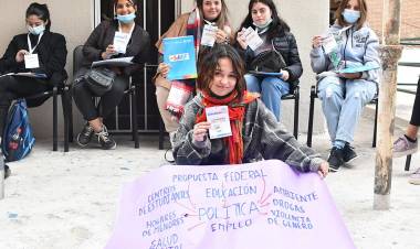 EL CONSEJO DE LA JUVENTUD PRESENTE EN LA PRIMERA SESIÓN ANUAL DEL CONSEJO PROVINCIAL ADOLESCENTE