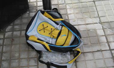 Ingresaron a su domicilio, le robaron plata, una plancha y un secador de pelo ( imagen ilustrativa )