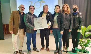 ¡FELIZ 30 ANIVERSARIO RENACER!