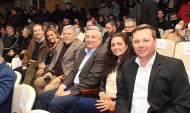 EL INTENDENTE BENEDETTI JUNTO AL NUEVO RECTOR DE LA UNC JHON BORETTO