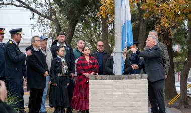 Arroyito rindió homenaje a la Revolución de Mayo