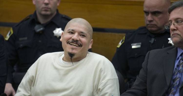 Con una sonrisa siniestra, asesino mexicano de policías recibe sentencia a pena de muerte