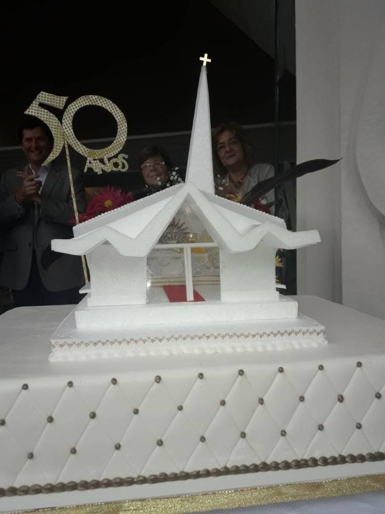 EL INTENDENTE MUNICIPAL PARTICIPÓ DE LA MISA EN ACCIÓN DE GRACIAS, POR LOS 50 AÑOS DE LA CONSAGRACIÓN DEL TEMPLO PARROQUIAL   