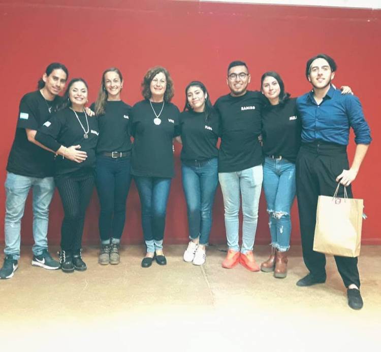 Nuevos Egresados de la Escuela Municipal de Folclore