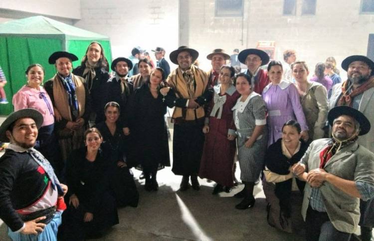 Capacitación y premios de la Escuela y Ballet Municipal