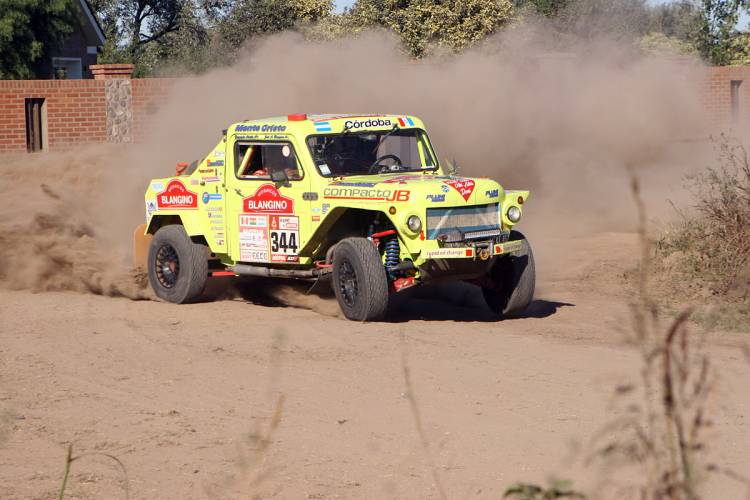 EXITOSA TERCERA EDICIÓN  DEL RALLY REGIONAL ARROYITO
