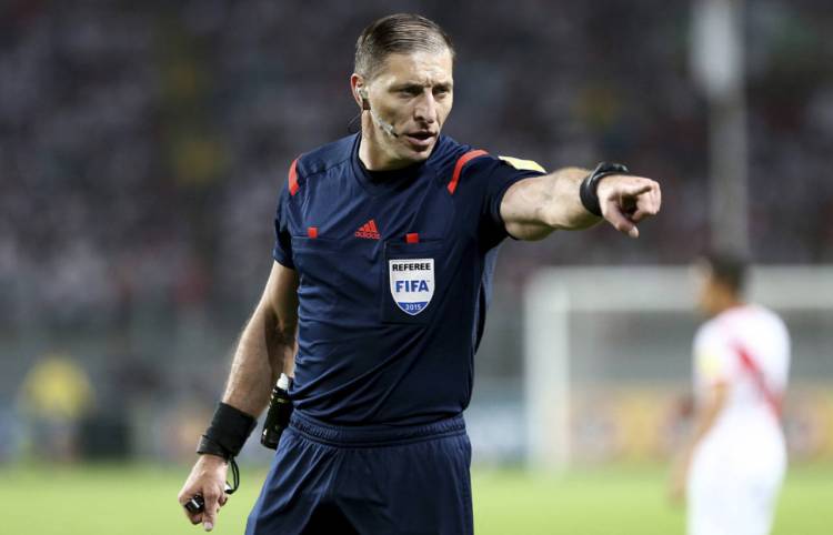 El argentino Néstor Pitana dirigirá el partido inaugural