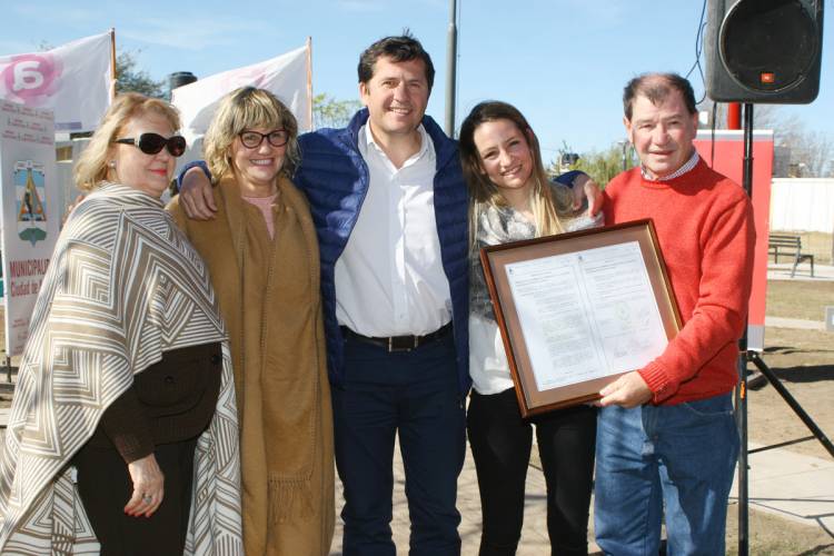 Arroyito: Sigue recuperando espacios públicos  Se inauguró  la Plaza Andresito Gil
