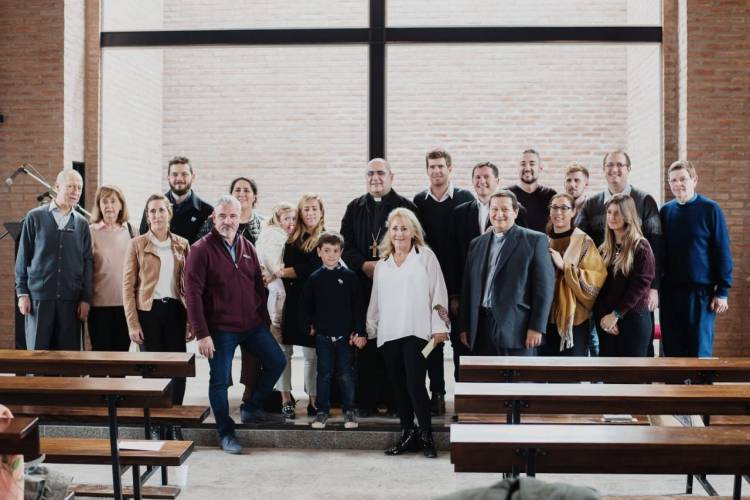 EN ARROYITO SE INAUGURÓ UNA IGLESIA  EN HONOR AL CURA BROCHERO
