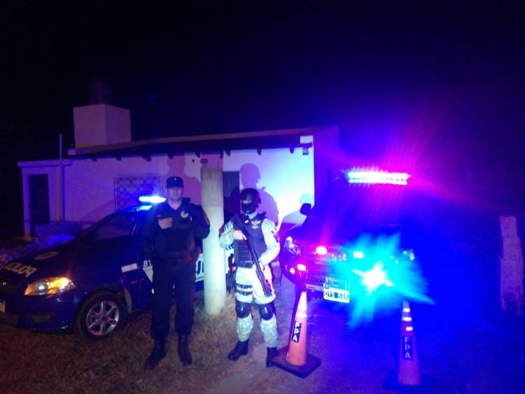JAMES CRAIK: AL VERSE SORPRENDIDO POR LA FPA INTENTÓ DESCARTARSE DE LA COCAÍNA EN EL INTERIOR DE UN AUTO