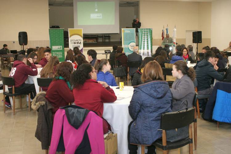 El Intendente participó de la Tercera Olimpíada Escolares Provinciales de Cooperativismo, Mutualismo y Ambiente 