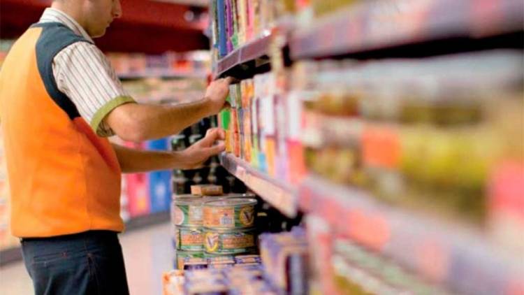 Se traslada El Día del Empleado de Comercio