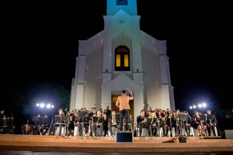 Arroyito con un gran marco de vecinos,  festejó 240 años de sus Orígenes 