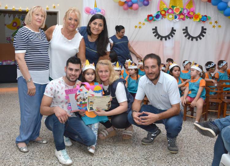 Acto Egresados 2018 - Centro "Virgen Niña"