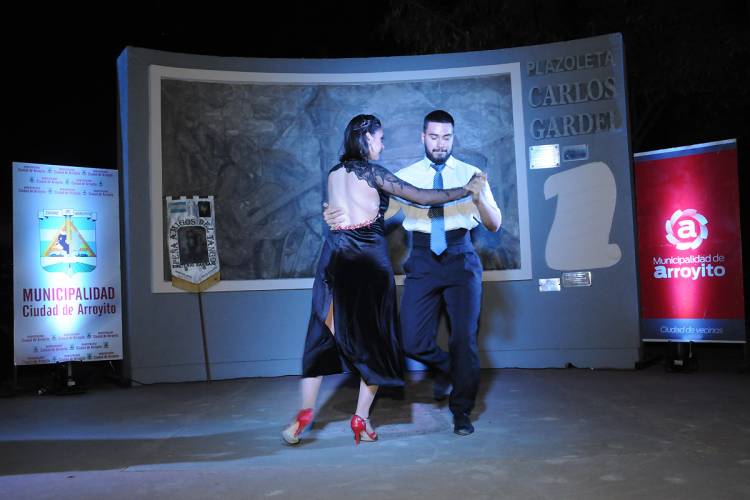 Homenaje por el Día internacional del Tango