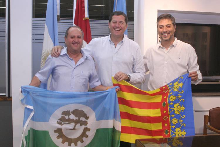 Arroyito avanza en intercambio Cultural