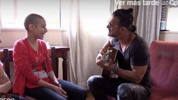 Muere la niña que conmovió a Ricardo Arjona