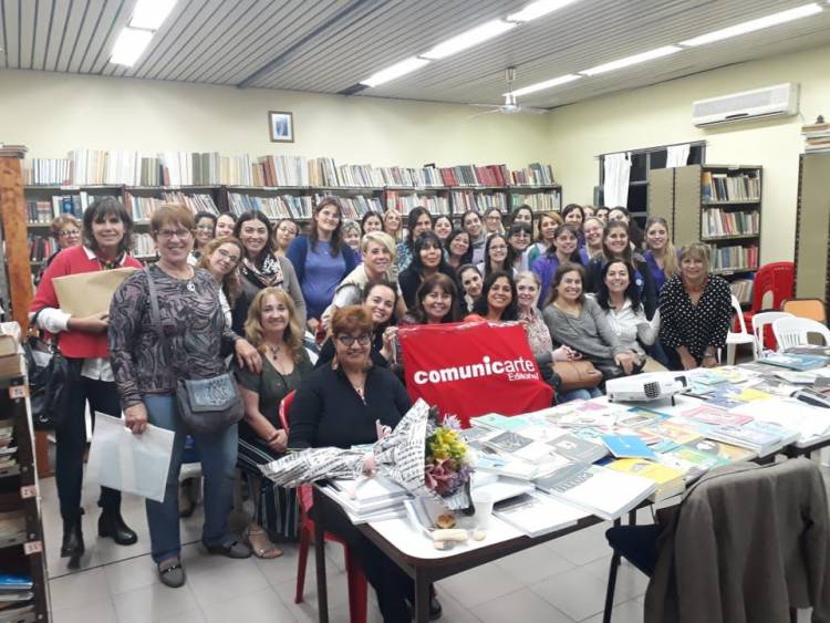 Exitoso taller “Un libro lleva a otro Libro”