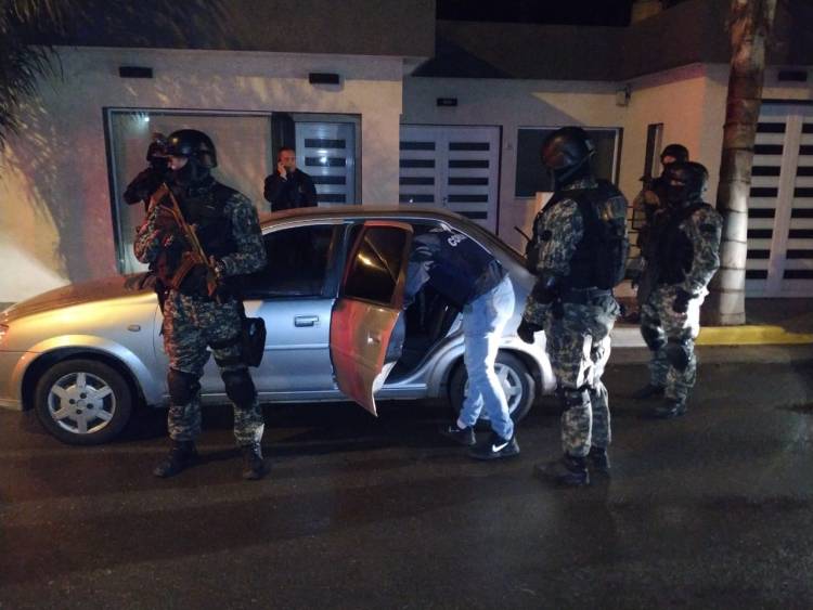 ZONA RURAL LA FRANCIA:  ALLANAMIENTO POSITIVO CON DETENCIÓN Y SECUESTRO
