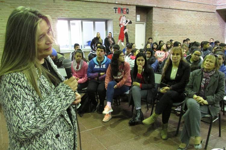 La historia del femicidio al que sobrevivió Corina Fernández