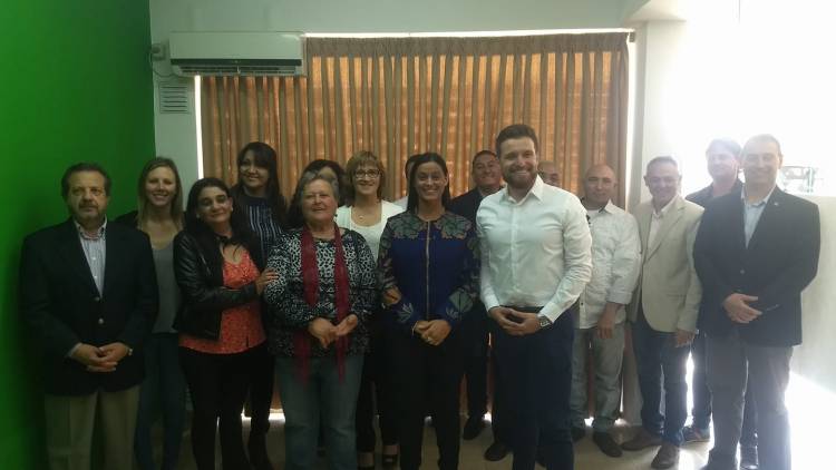 El Vecinalismo Independiente presento su lista