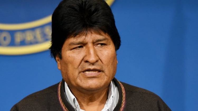 Evo Morales está en la Argentina como "refugiado"