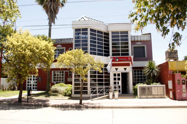 Receso vacacional de la Biblioteca Municipal Popular “Almafuerte”
