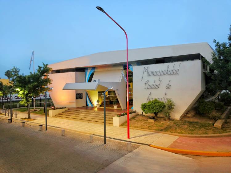 La Municipalidad de Arroyito inicia acciones legales contra la Comparsa Gardelia. 