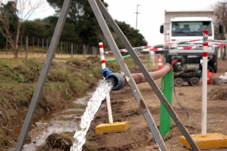 CONTINÚAN LOS AVANCES EN LA OBRA DE CLOACAS DE SECTOR SUR
